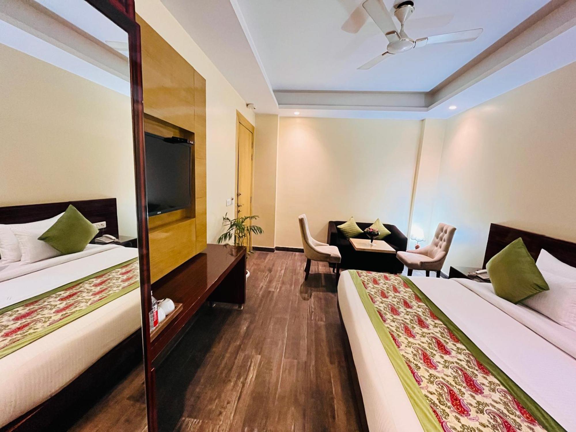 Hotel Banz Near Indira Gandhi Airport Delhi New Delhi Eksteriør bilde