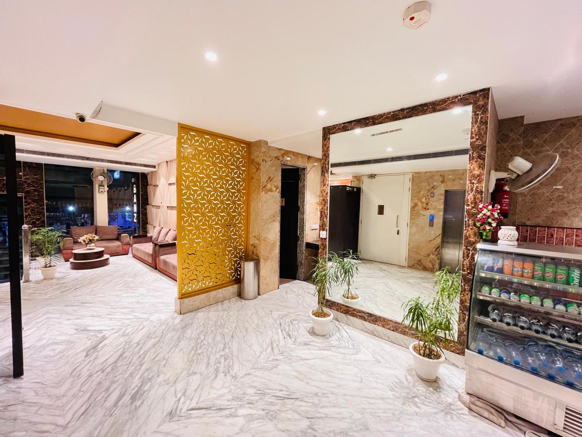 Hotel Banz Near Indira Gandhi Airport Delhi New Delhi Eksteriør bilde