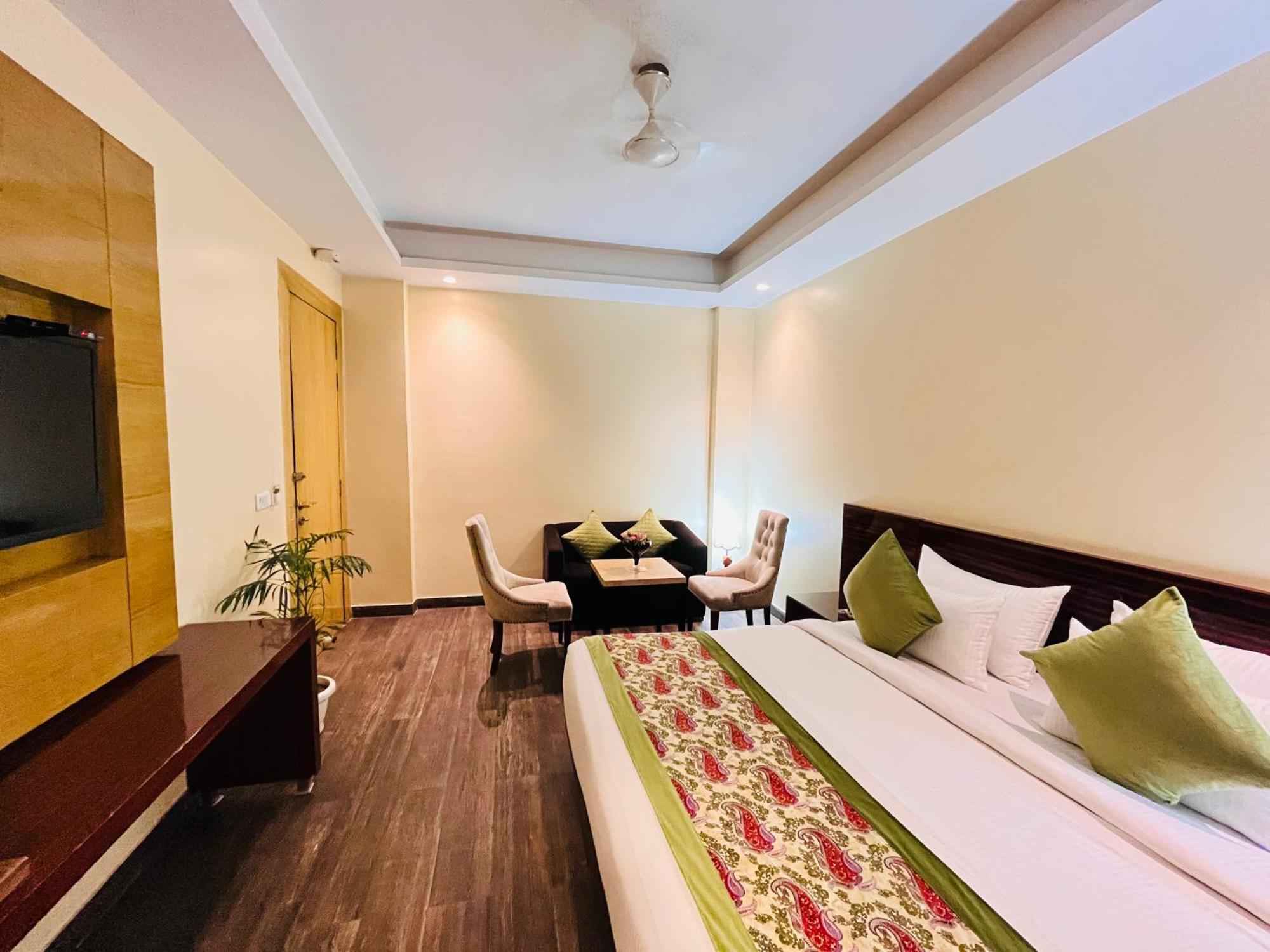 Hotel Banz Near Indira Gandhi Airport Delhi New Delhi Eksteriør bilde
