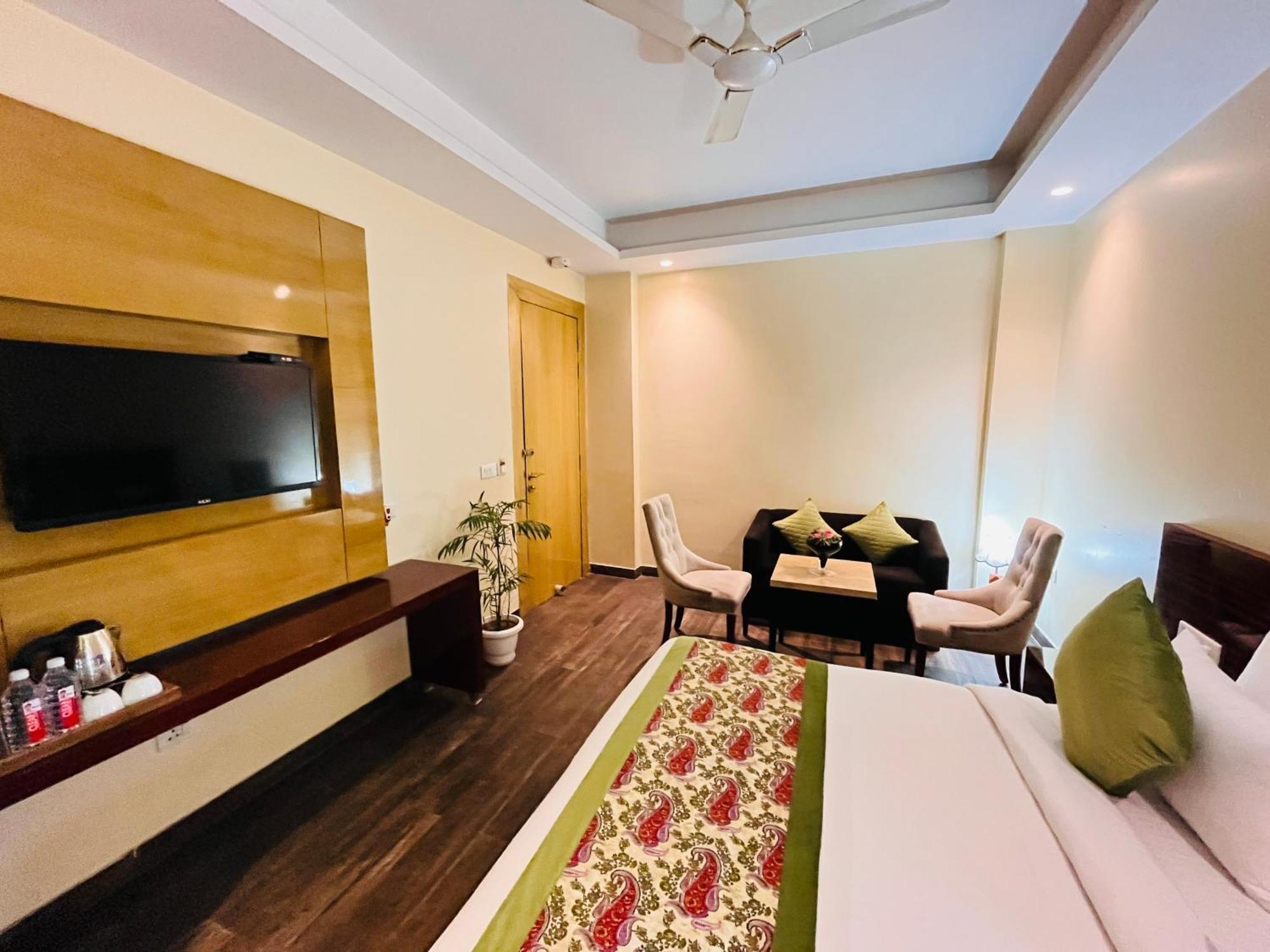 Hotel Banz Near Indira Gandhi Airport Delhi New Delhi Eksteriør bilde