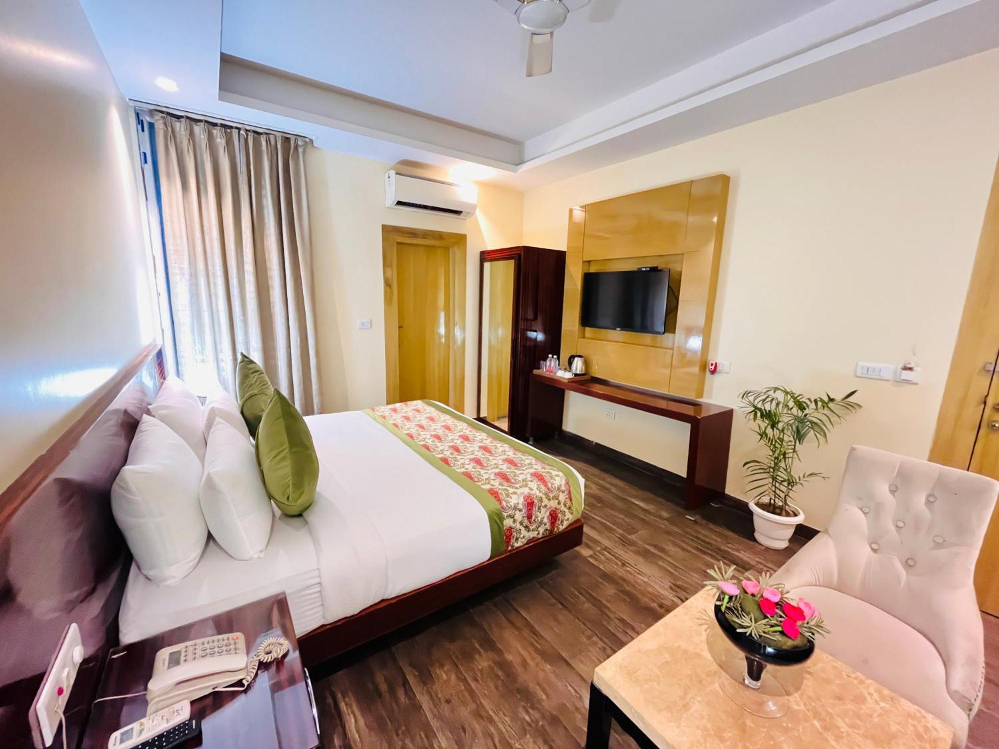 Hotel Banz Near Indira Gandhi Airport Delhi New Delhi Eksteriør bilde