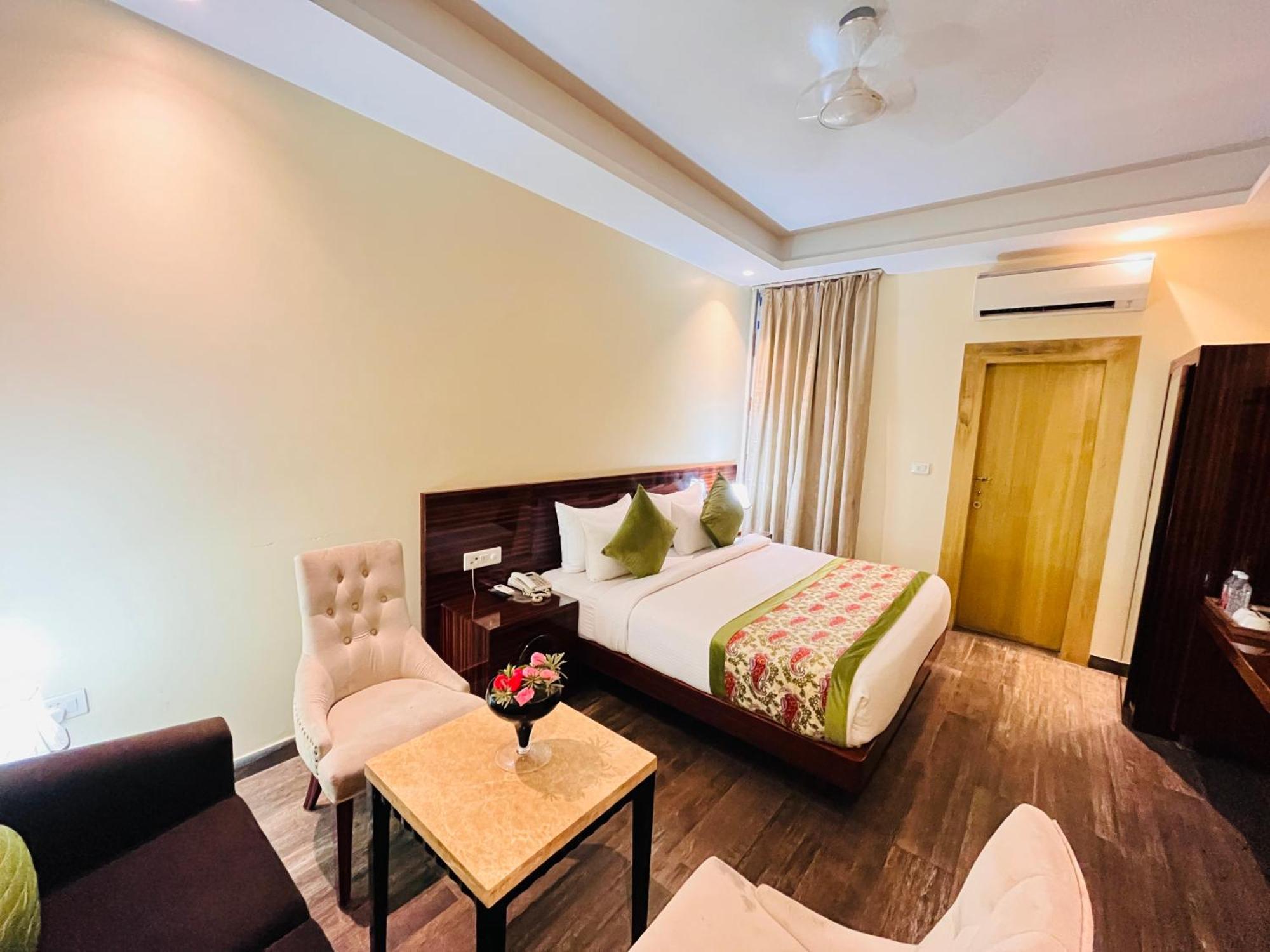 Hotel Banz Near Indira Gandhi Airport Delhi New Delhi Eksteriør bilde